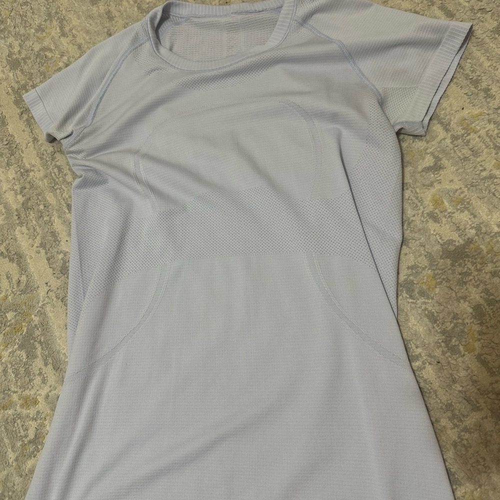 Light Blue Swiftly Tech Size 8, Lululemon - image 1